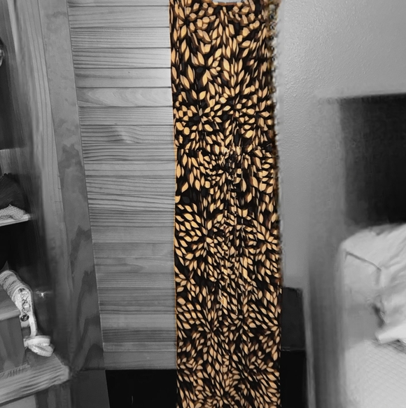 Chic Strapless Patterned Dress - Picture 11 of 12